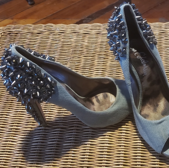 Sam Edelman Rosa Pumps - Picture 2 of 16